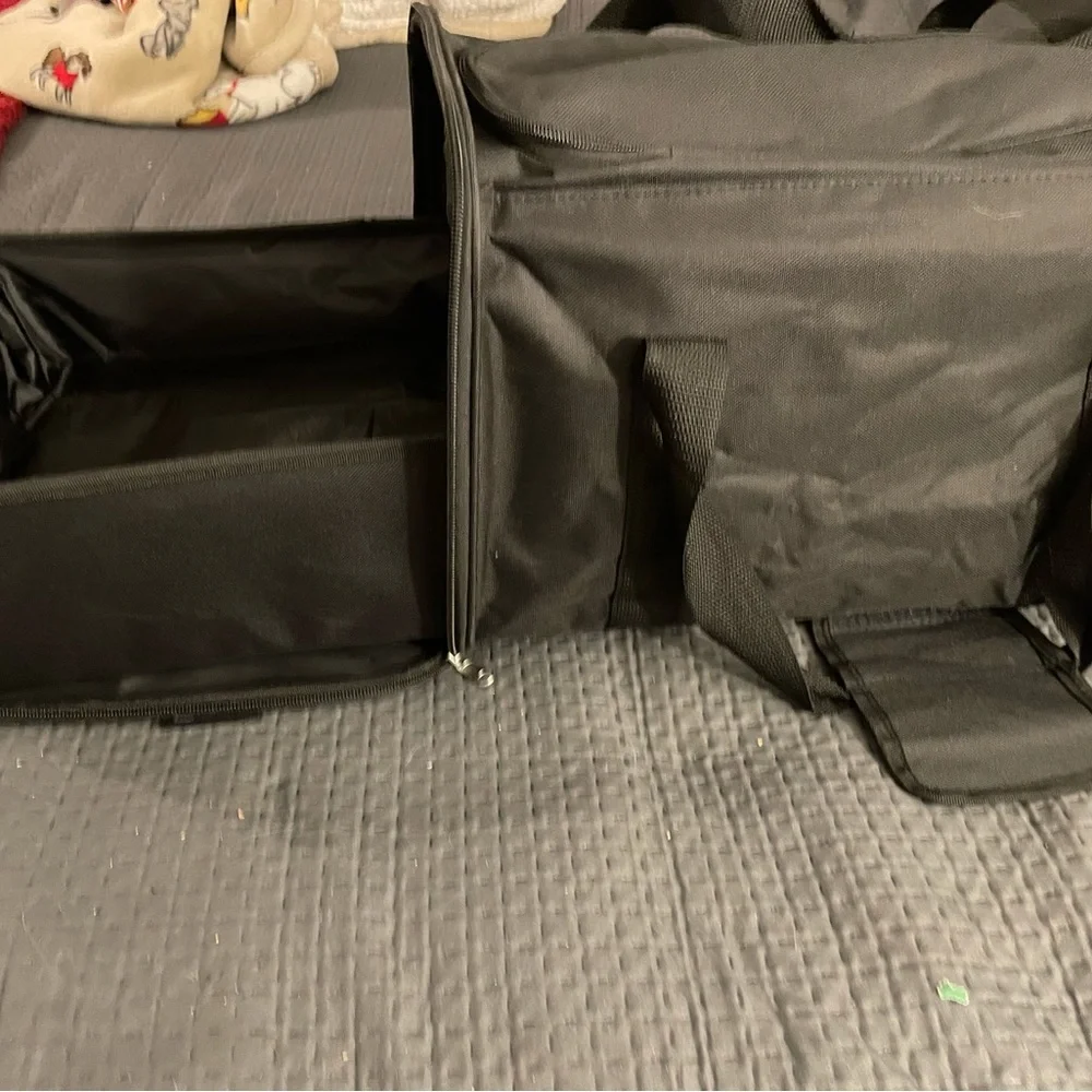 Portable travel cat litter box
